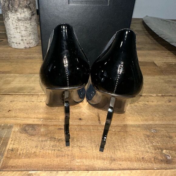 Saint Laurent PVC Pumps - Picture 7 of 11